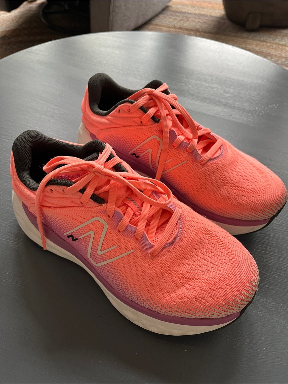 New Balance Women's Coral/Black Athletic Running Shoes 7W
